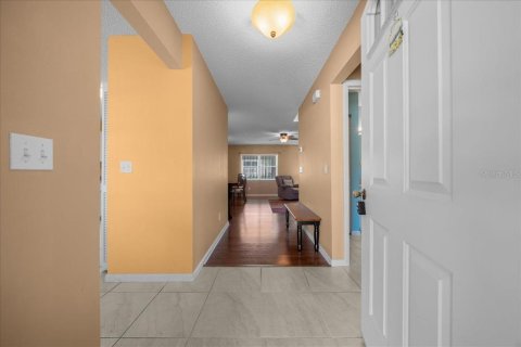 House in Ocala, Florida 2 bedrooms, 134.06 sq.m. № 2102117 - photo 13