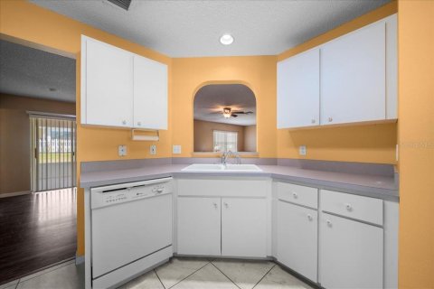 House in Ocala, Florida 2 bedrooms, 134.06 sq.m. № 2102117 - photo 24