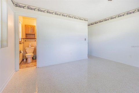 Casa en alquiler en Clearwater, Florida, 3 dormitorios, 148.55 m2 № 1903380 - foto 12