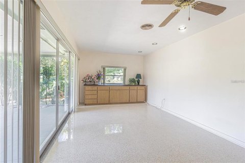 Casa en alquiler en Clearwater, Florida, 3 dormitorios, 148.55 m2 № 1903380 - foto 10