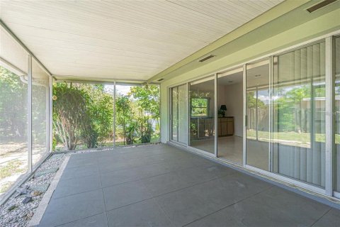Casa en alquiler en Clearwater, Florida, 3 dormitorios, 148.55 m2 № 1903380 - foto 5