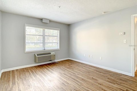 Copropriété à vendre à Tampa, Floride: 2 chambres, 77.67 m2 № 2238084 - photo 16