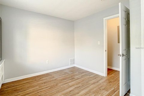 Copropriété à vendre à Tampa, Floride: 2 chambres, 77.67 m2 № 2238084 - photo 27