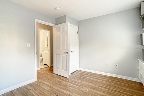 Copropriété à vendre à Tampa, Floride: 2 chambres, 77.67 m2 № 2238084 - photo 26