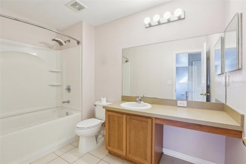 House in Wesley Chapel, Florida 3 bedrooms, 159.7 sq.m. № 1900535 - photo 21