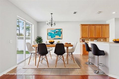 House in Wesley Chapel, Florida 3 bedrooms, 159.7 sq.m. № 1900535 - photo 7