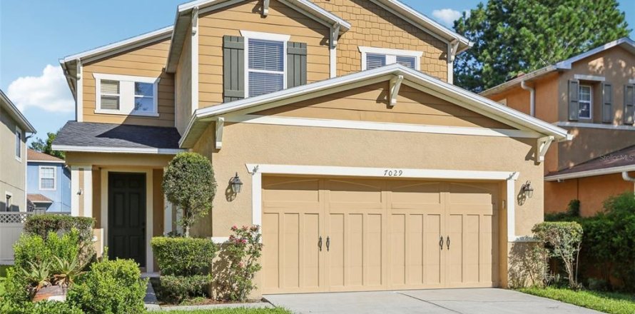 House in Wesley Chapel, Florida 3 bedrooms, 159.7 sq.m. № 1900535