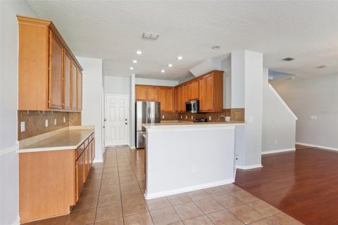 House in Wesley Chapel, Florida 3 bedrooms, 159.7 sq.m. № 1900535 - photo 9