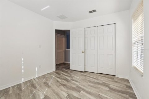 House in Wesley Chapel, Florida 3 bedrooms, 159.7 sq.m. № 1900535 - photo 20