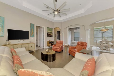 House in Venice, Florida 3 bedrooms, 150.59 sq.m. № 2348300 - photo 11