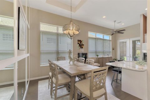House in Venice, Florida 3 bedrooms, 150.59 sq.m. № 2348300 - photo 14
