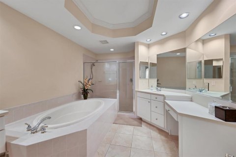 Copropriété à vendre à Lakewood Ranch, Floride: 3 chambres, 212.47 m2 № 1518180 - photo 25