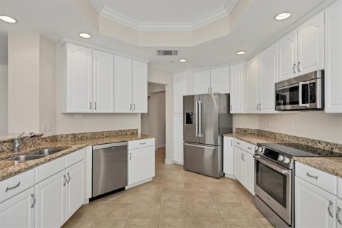 Copropriété à vendre à Lakewood Ranch, Floride: 3 chambres, 212.47 m2 № 1518180 - photo 15