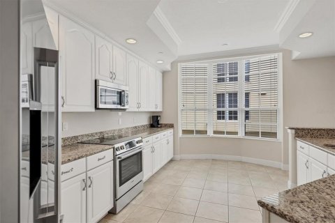 Copropriété à vendre à Lakewood Ranch, Floride: 3 chambres, 212.47 m2 № 1518180 - photo 12