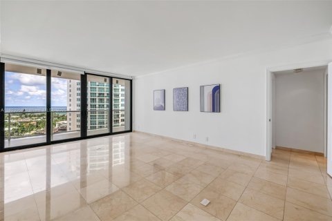 Condominio en venta en Aventura, Florida, 2 dormitorios, 144.93 m2 № 2243907 - foto 13