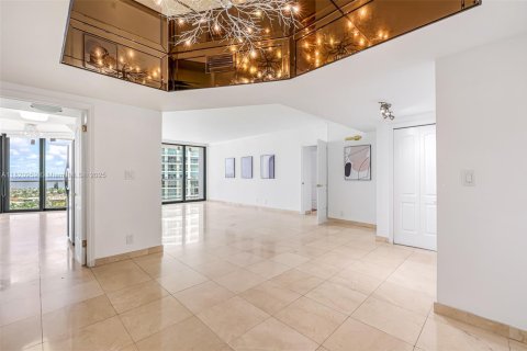 Condominio en venta en Aventura, Florida, 2 dormitorios, 144.93 m2 № 2243907 - foto 23