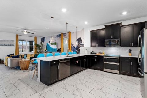Villa ou maison à vendre à Kissimmee, Floride: 8 chambres, 398.46 m2 № 1760651 - photo 21