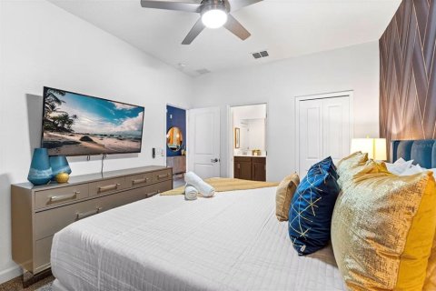 Villa ou maison à vendre à Kissimmee, Floride: 8 chambres, 398.46 m2 № 1760651 - photo 8