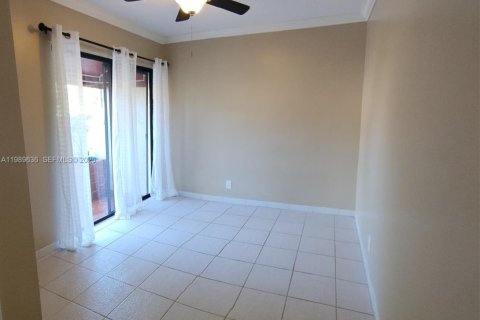 Купить кондоминиум в Дирфилд-Бич, Флорида 2 спальни, 106.84м2, № 2051674 - фото 4