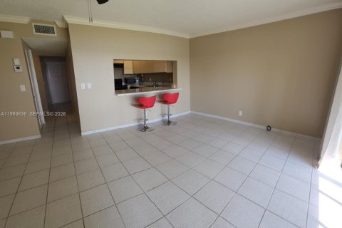 Купить кондоминиум в Дирфилд-Бич, Флорида 2 спальни, 106.84м2, № 2051674 - фото 3