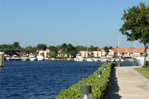 Снять в аренду кондоминиум в Авентура, Флорида 1 спальня, 86.03м2, № 1952846 - фото 19