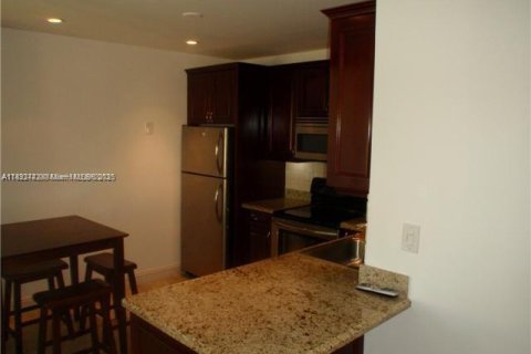 Снять в аренду кондоминиум в Авентура, Флорида 1 спальня, 86.03м2, № 1952846 - фото 9