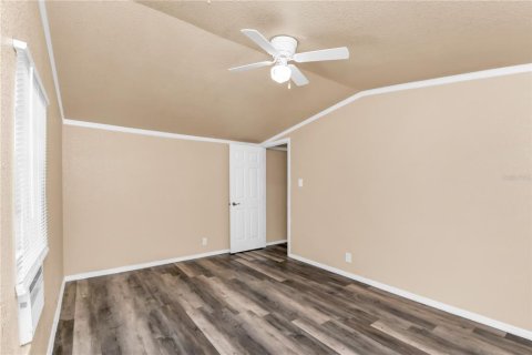 Apartment in Old Town, Florida 3 bedrooms, 112.97 sq.m. № 2211113 - photo 9