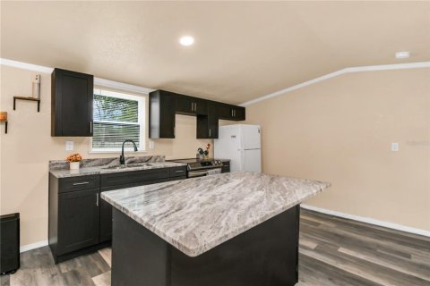 Apartment in Old Town, Florida 3 bedrooms, 112.97 sq.m. № 2211113 - photo 8