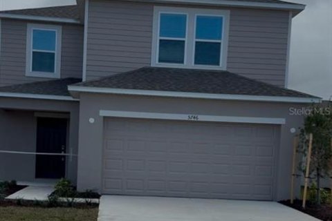 House in Kissimmee, Florida 3 bedrooms, 195.09 sq.m. № 1554508 - photo 1