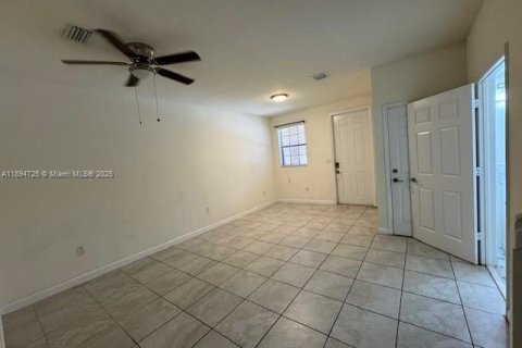 Touwnhouse à vendre à Homestead, Floride: 3 chambres, 130.81 m2 № 1948103 - photo 19