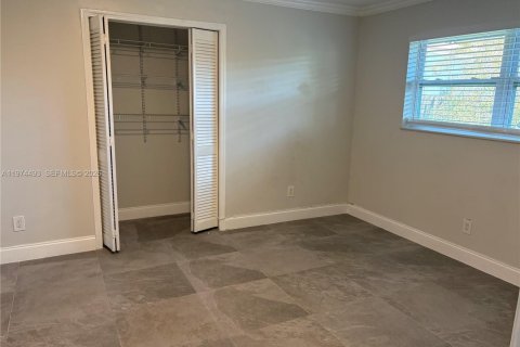 Casa en alquiler en Hollywood, Florida, 3 dormitorios, 134.34 m2 № 2041250 - foto 12