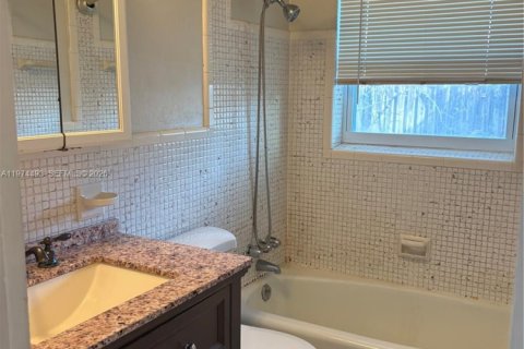 Casa en alquiler en Hollywood, Florida, 3 dormitorios, 134.34 m2 № 2041250 - foto 9