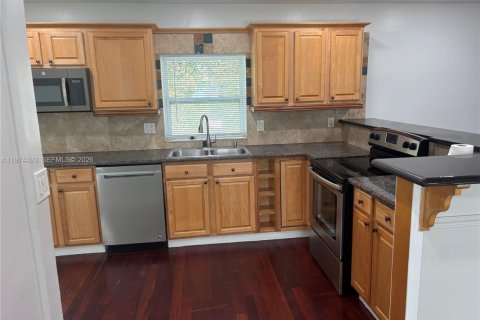 Casa en alquiler en Hollywood, Florida, 3 dormitorios, 134.34 m2 № 2041250 - foto 6