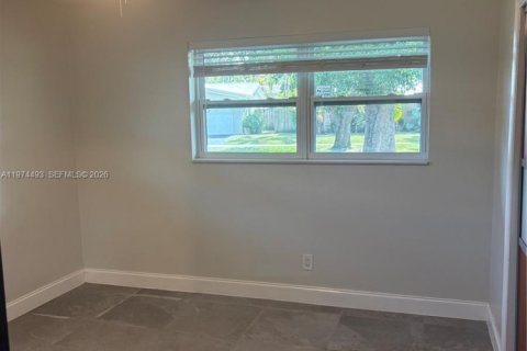 Casa en alquiler en Hollywood, Florida, 3 dormitorios, 134.34 m2 № 2041250 - foto 13