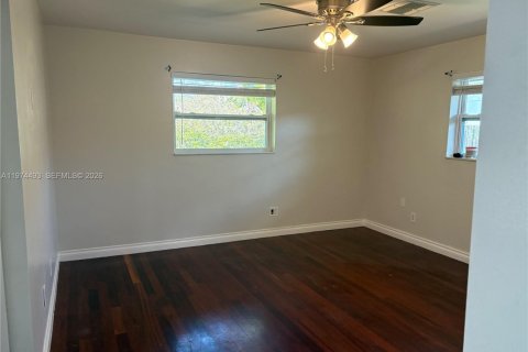 Casa en alquiler en Hollywood, Florida, 3 dormitorios, 134.34 m2 № 2041250 - foto 11