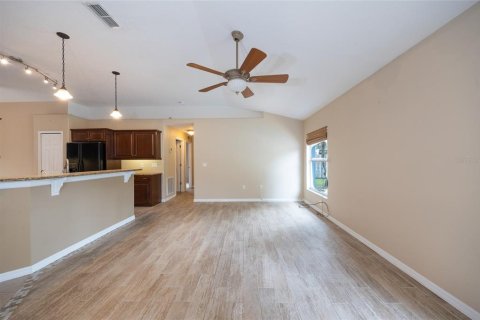 Villa ou maison à vendre à Palm Coast, Floride: 3 chambres, 177.07 m2 № 2347610 - photo 16