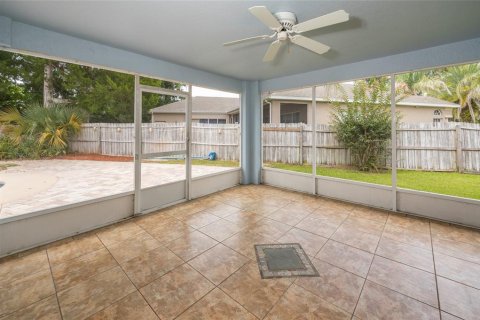 Villa ou maison à vendre à Palm Coast, Floride: 3 chambres, 177.07 m2 № 2347610 - photo 30