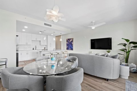 Copropriété à vendre à Sarasota, Floride: 1 chambre, 123.75 m2 № 2306066 - photo 7