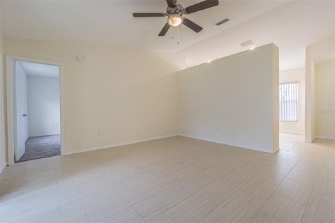 Villa ou maison à vendre à San Antonio, Floride: 2 chambres, 104.42 m2 № 1751270 - photo 8