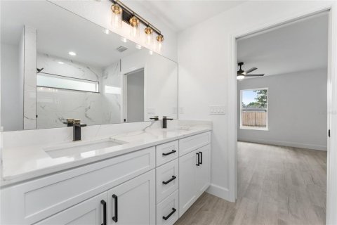 Villa ou maison à vendre à Ocala, Floride: 3 chambres, 136.85 m2 № 2425705 - photo 10
