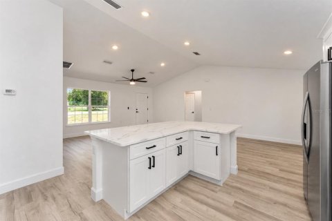 Villa ou maison à vendre à Ocala, Floride: 3 chambres, 136.85 m2 № 2425705 - photo 5