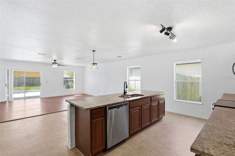 House in West Melbourne, Florida 5 bedrooms, 339.56 sq.m. № 2102814 - photo 10