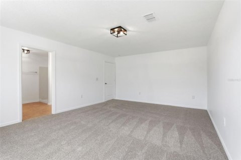 House in West Melbourne, Florida 5 bedrooms, 339.56 sq.m. № 2102814 - photo 17