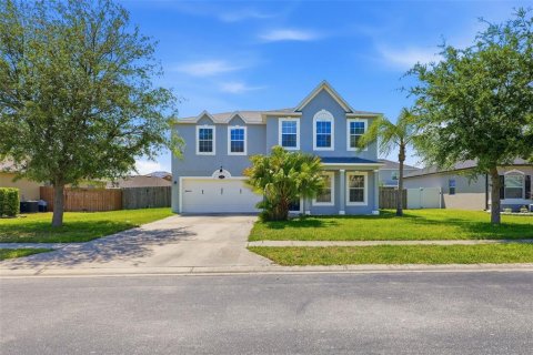House in West Melbourne, Florida 5 bedrooms, 339.56 sq.m. № 2102814 - photo 3