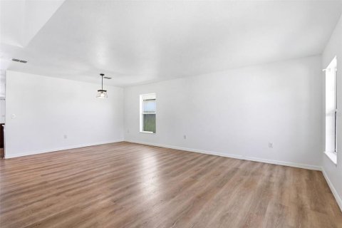 House in West Melbourne, Florida 5 bedrooms, 339.56 sq.m. № 2102814 - photo 8