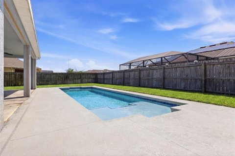 House in West Melbourne, Florida 5 bedrooms, 339.56 sq.m. № 2102814 - photo 20
