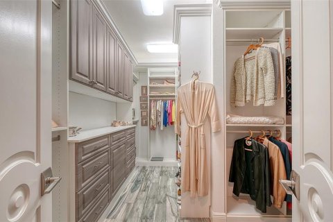 Купить виллу или дом в Сарасота, Флорида 11 комнат, 313.73м2, № 2129430 - фото 16