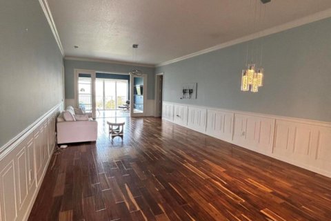 Condo in St. Lucie, Florida, 2 bedrooms № 2077455 - photo 11