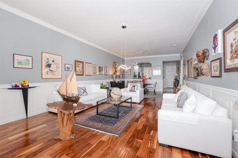 Condo in St. Lucie, Florida, 2 bedrooms № 2077455 - photo 14