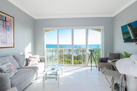 Condo in St. Lucie, Florida, 2 bedrooms № 2077455 - photo 17